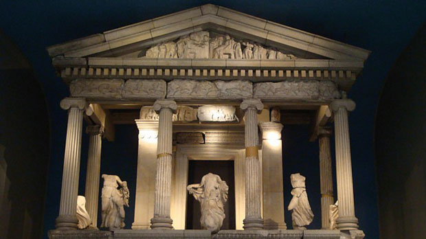 What are the Parthenon Marbles to the Greeks?