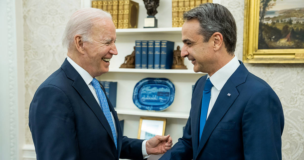 Mitsotakis with U.S. President Joe Biden in the Oval Office of the White House, May 2022