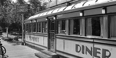 The Summit Diner in Summit, NJ